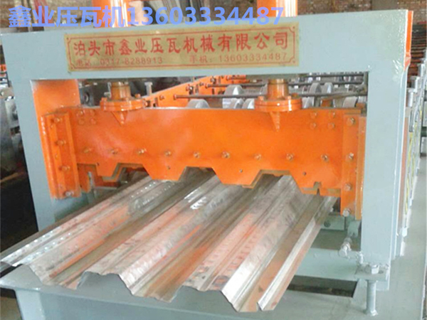 1025樓承板設(shè)備